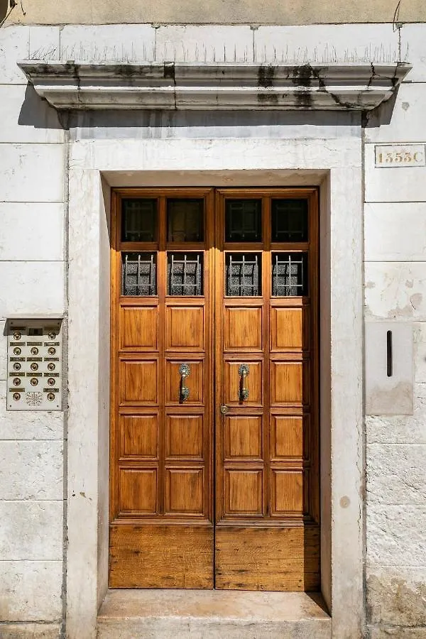 Ferienwohnung La Mansarda Venedig